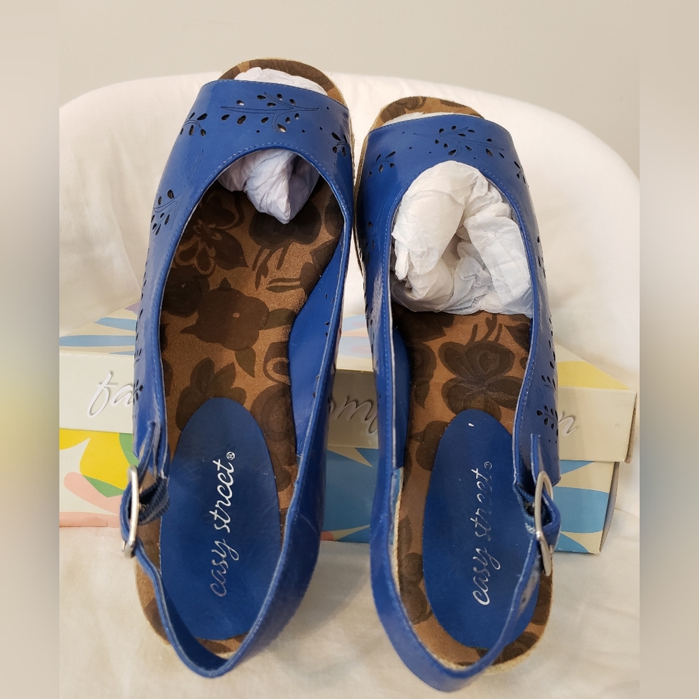 Women's Easy Street Wedge - Picture 1 of 6